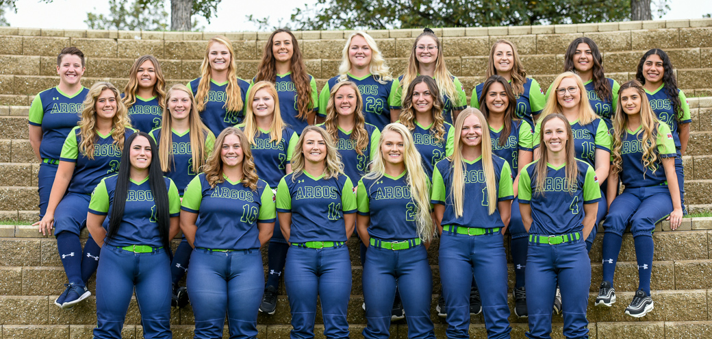 argo-softball-prepares-for-season-opener-in-oregon-university-of