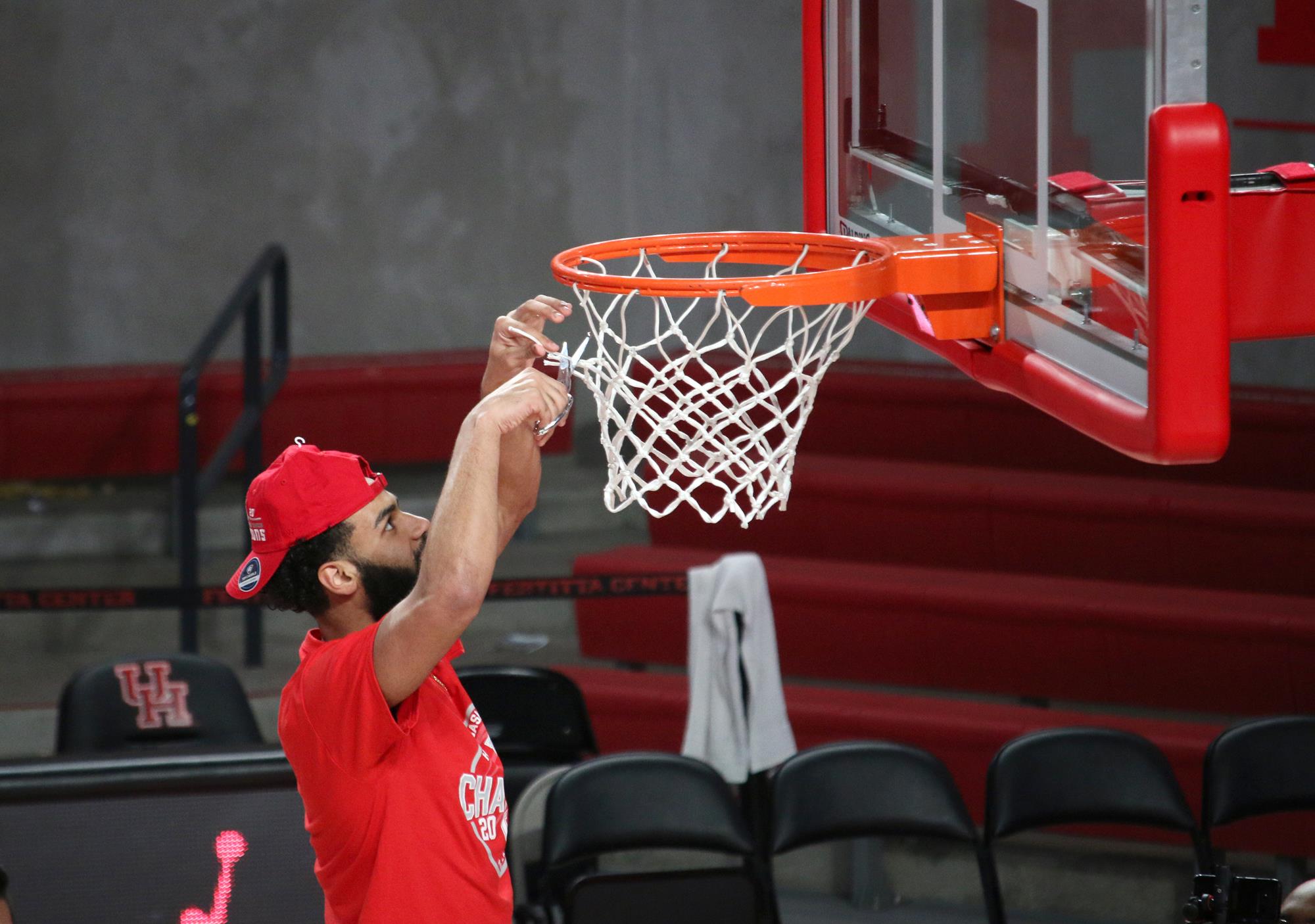Cameron Tyson Men's Basketball University of Houston Athletics