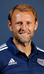 Associate Head Coach Aleksey Korol