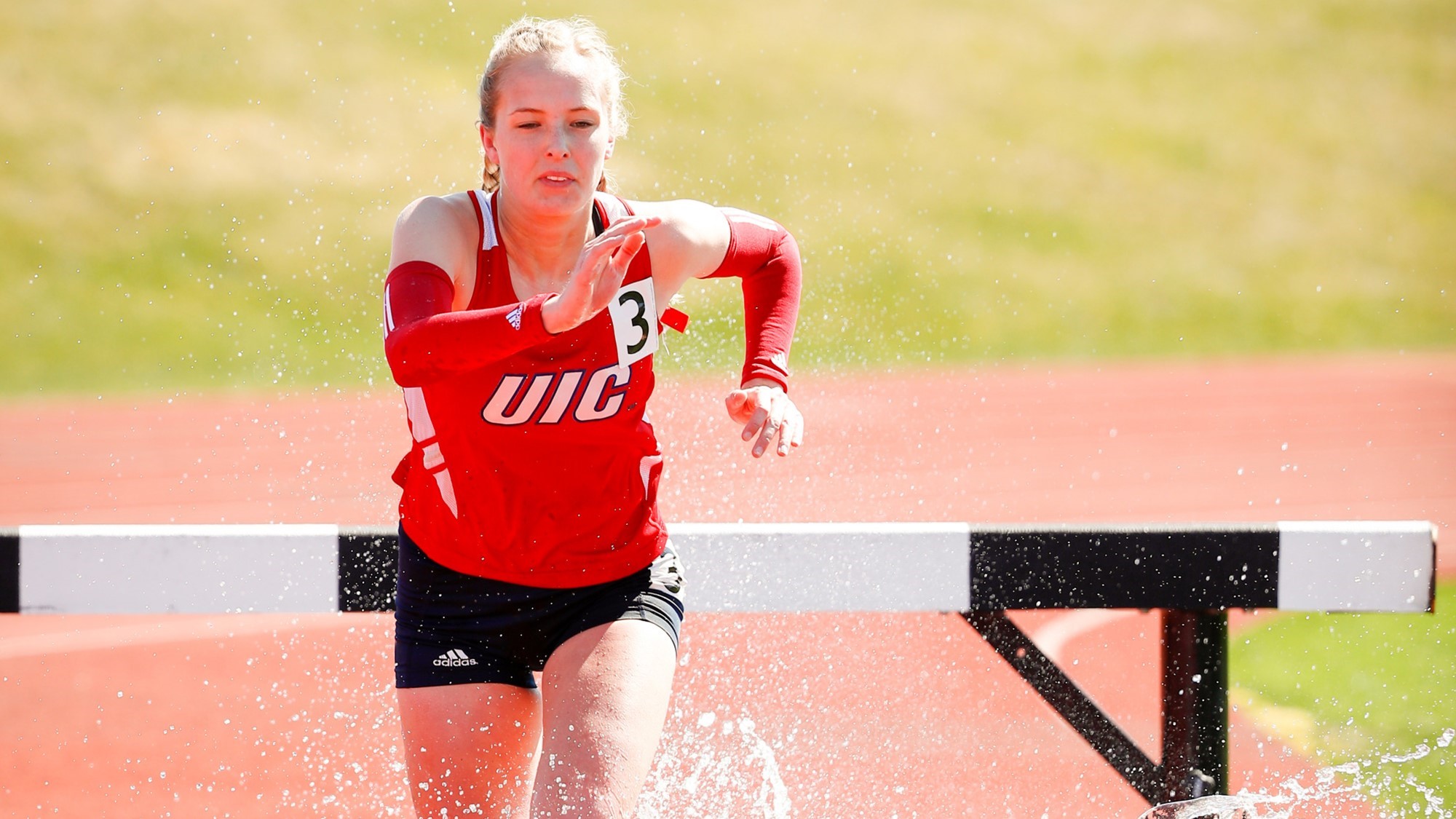 Allison Hansen Women's Track and Field UIC Athletics