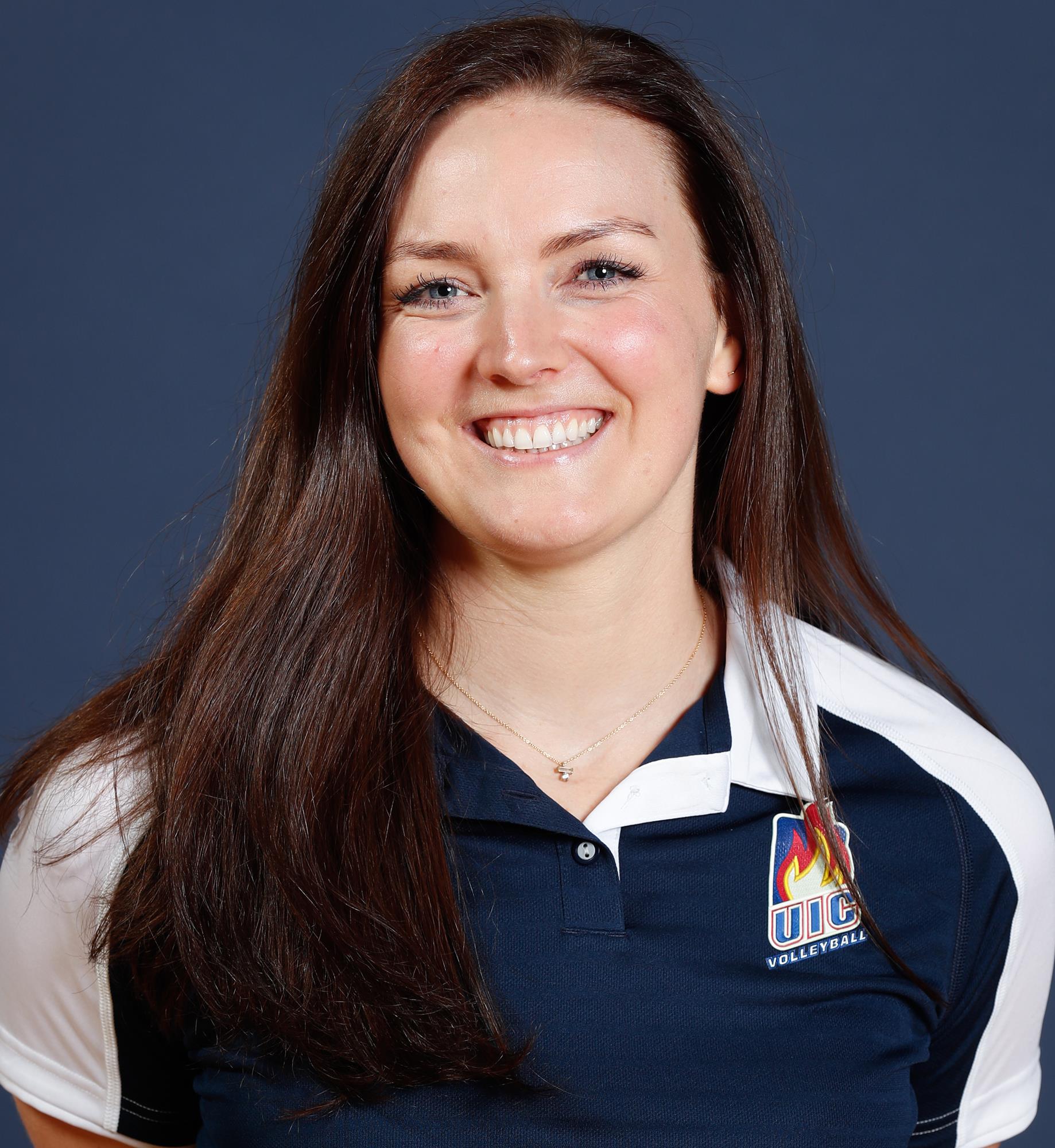 2018 UIC Volleyball Team