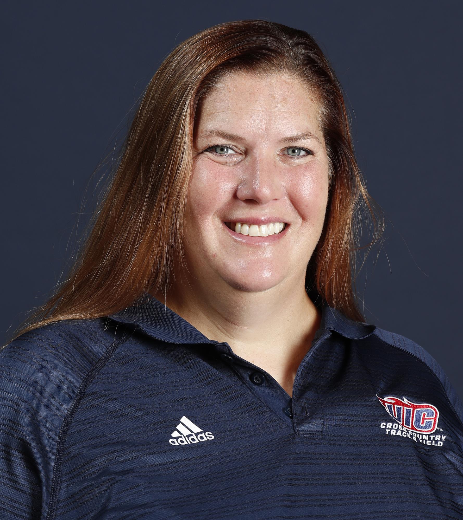 Mary Swanstrom Headshot