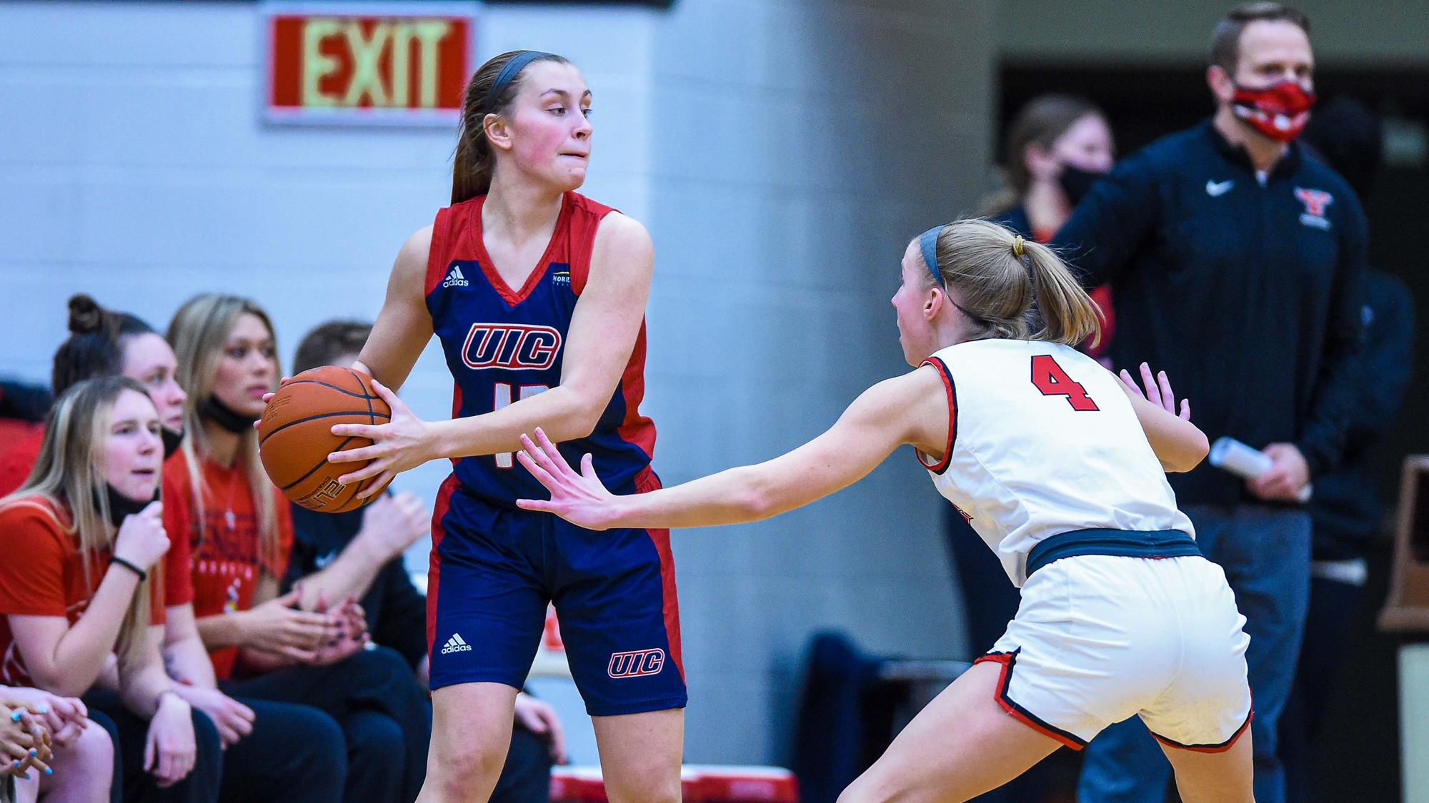 Bailey Lutes Women's Basketball UIC Athletics