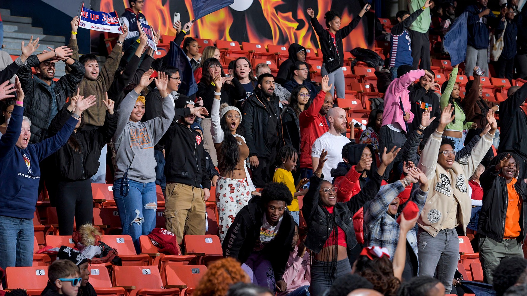 MBB crowd_2023_Homecoming