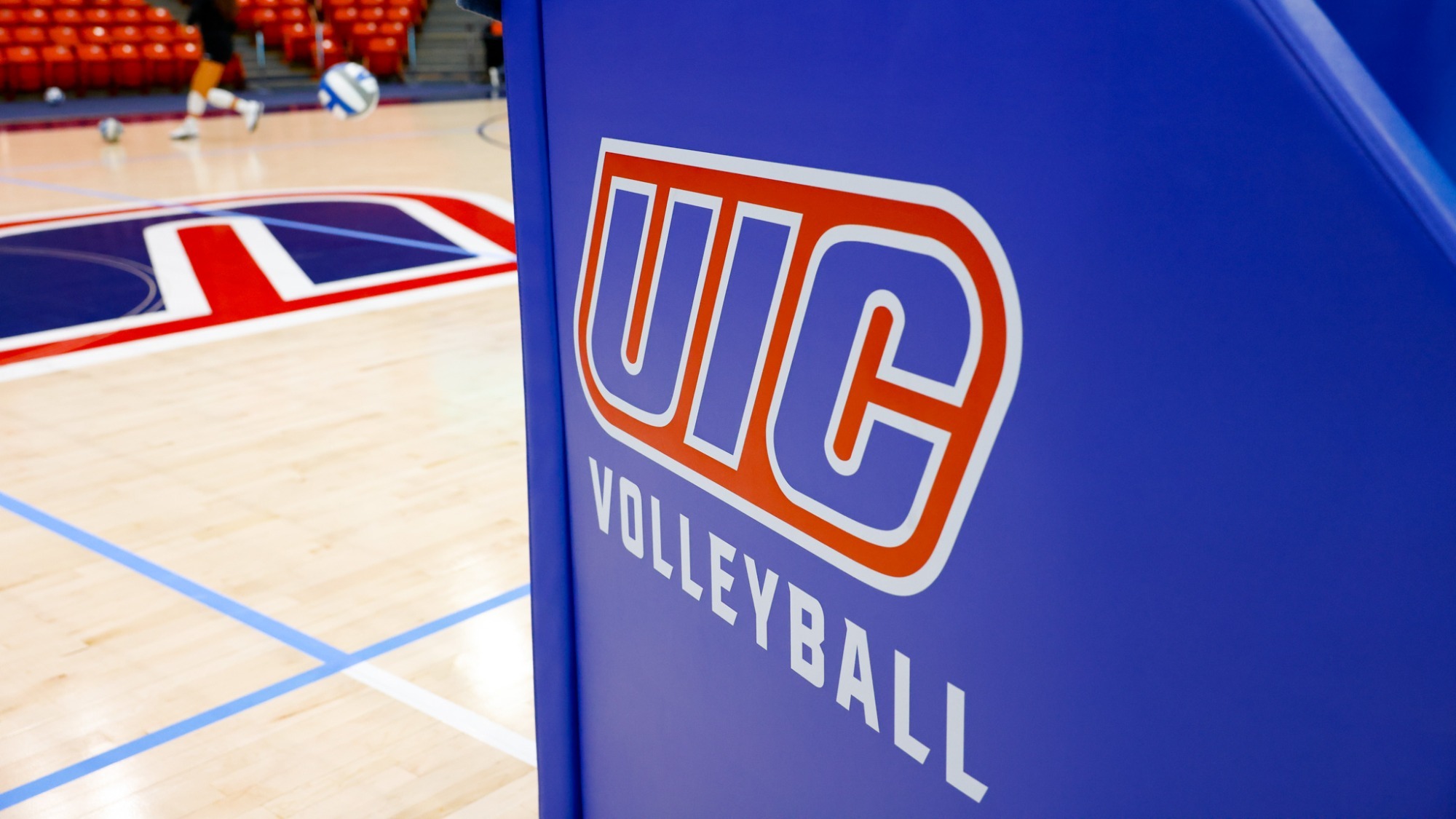 UIC Volleyball