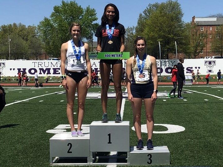 Track and Field Completes Action At GLVC Championships UIS Athletics