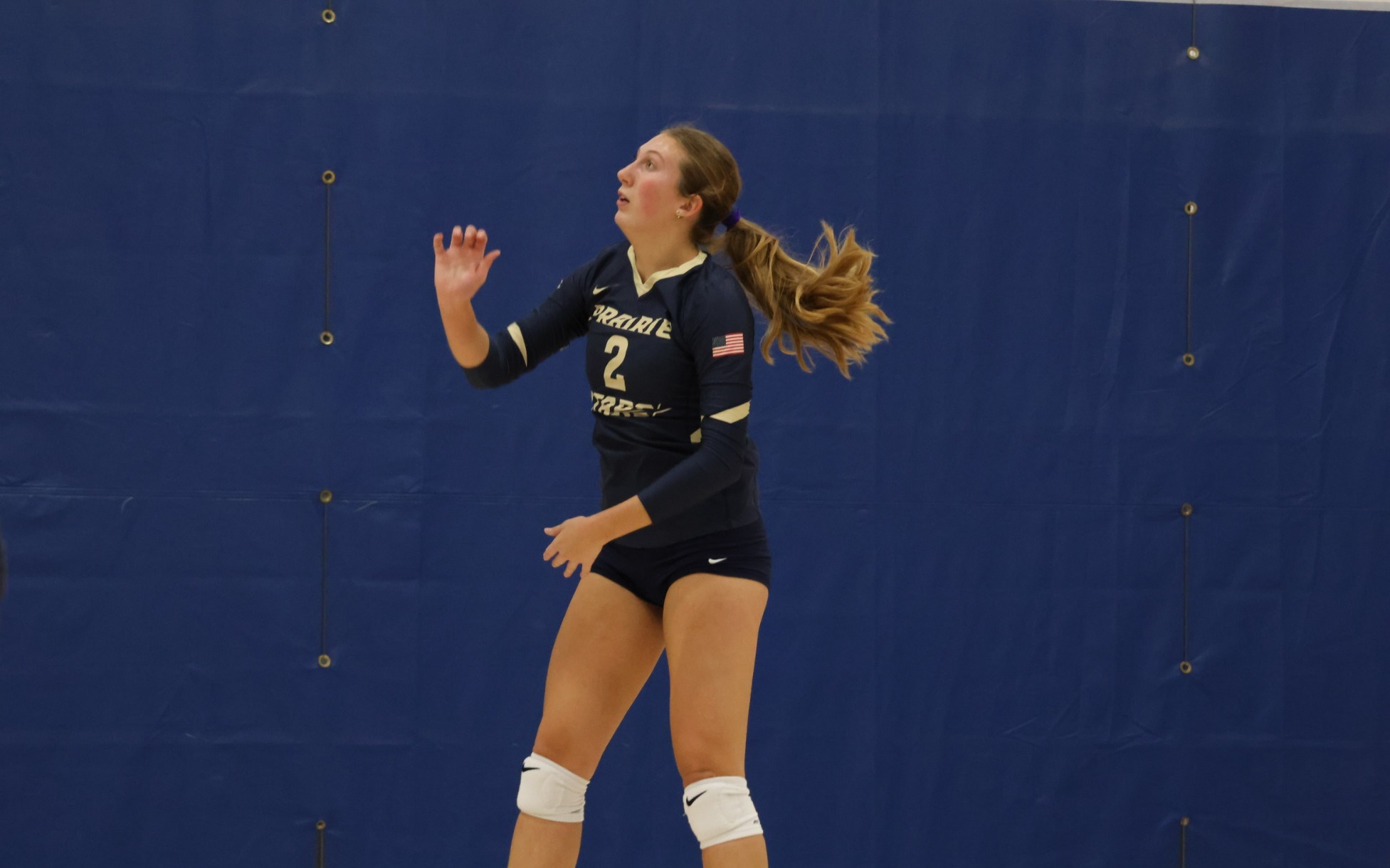 Madison Siefken playing volleyball