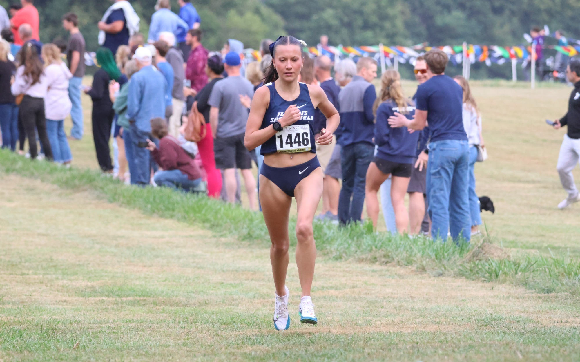 Madelyn Miller-Ross running cross country
