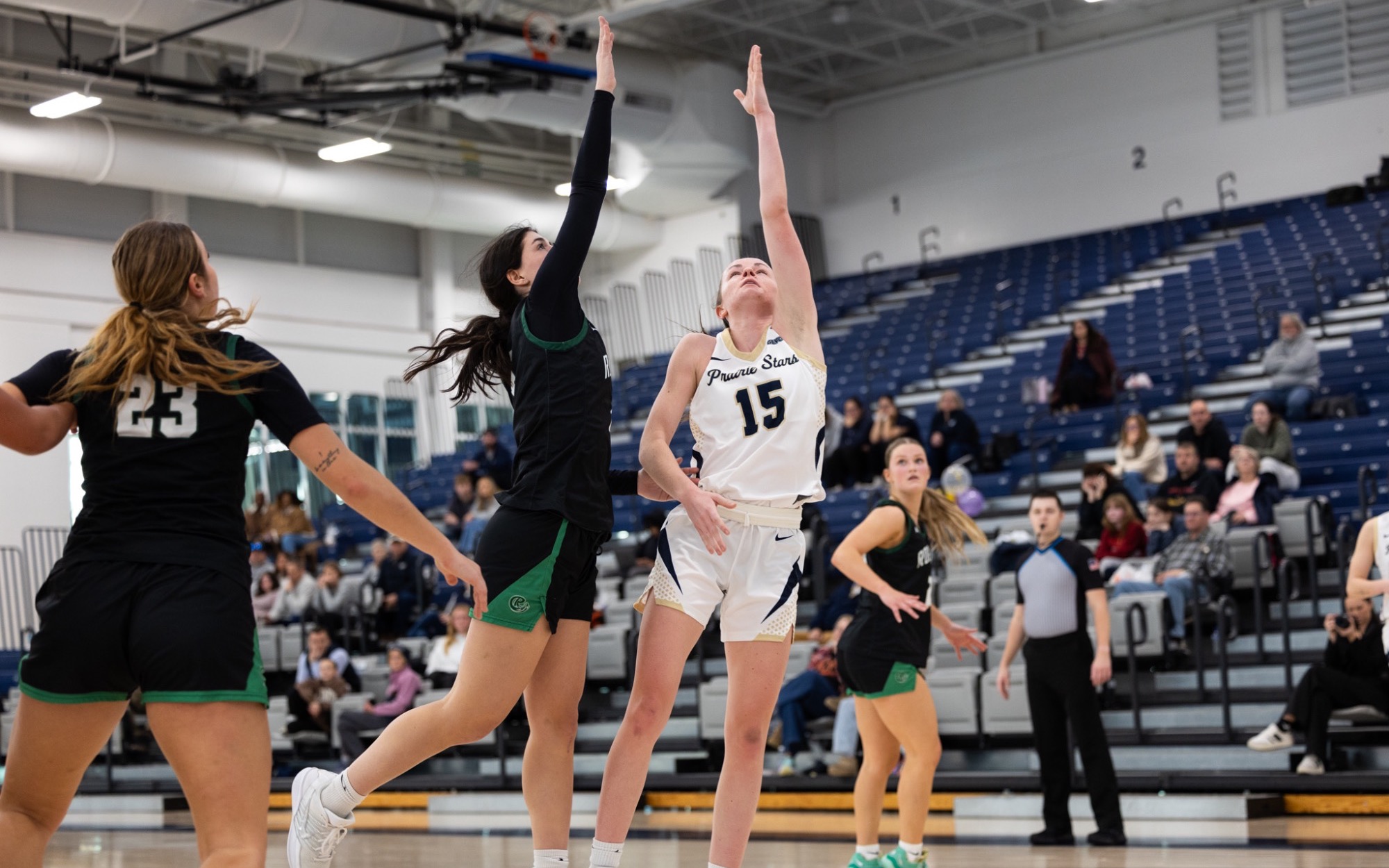 Molly Knight playing basketball