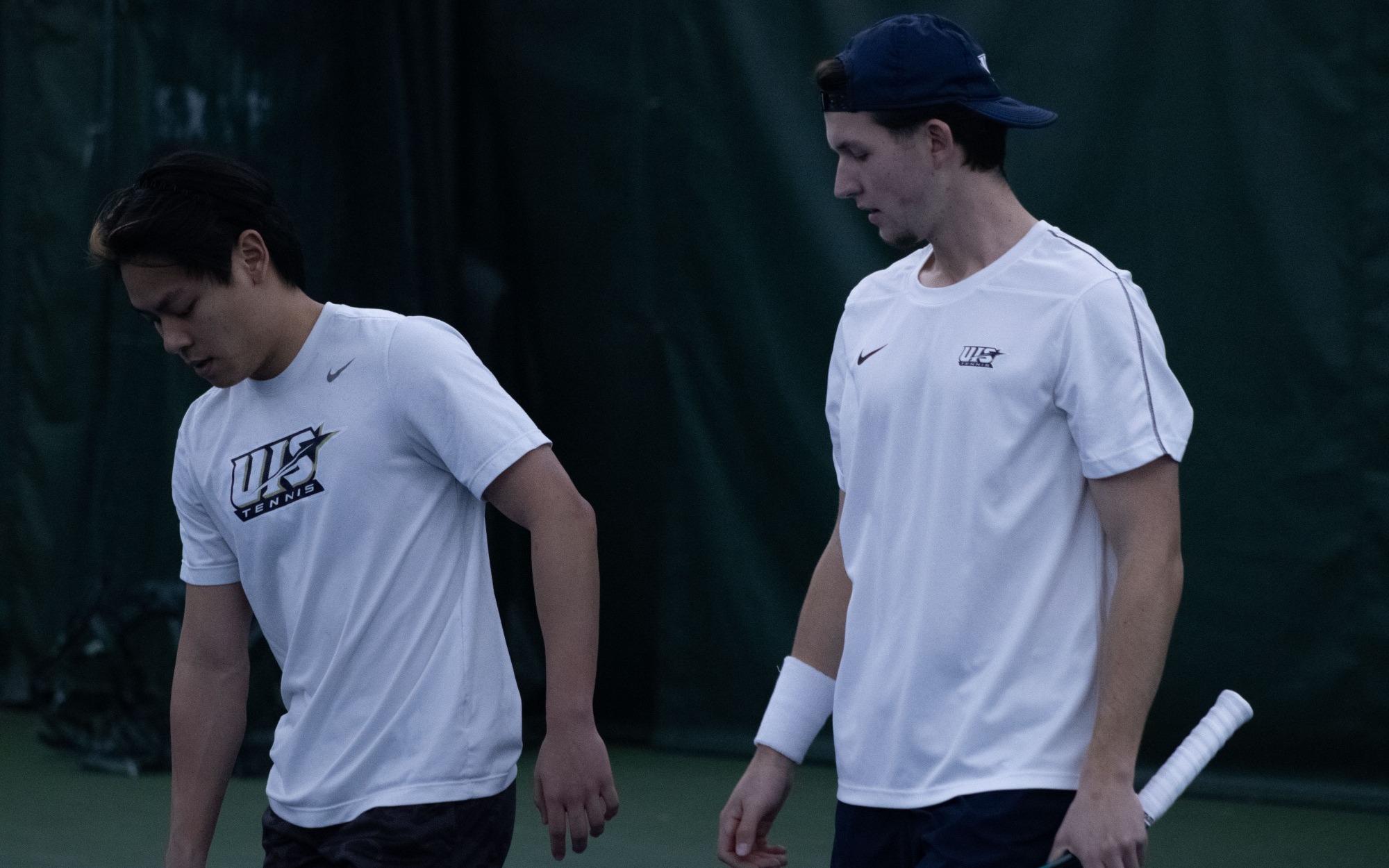 Lin En Tan (left) and Lukas Pieringer (right) between sets 