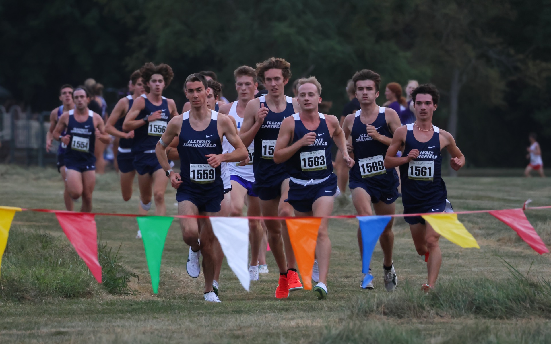 UIS men's cross country team leading race