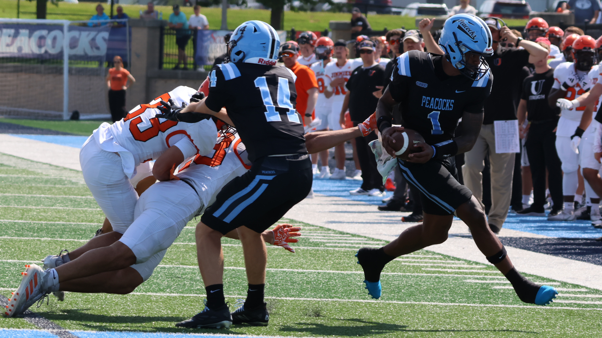 Zamar Wise rushes for a touchdown vs. Jamestown 2026