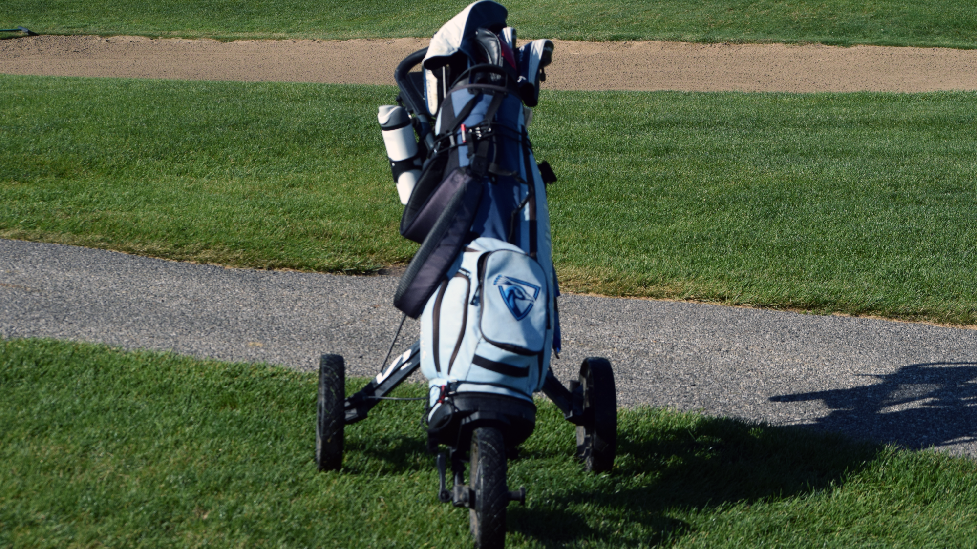 Upper Iowa Women's Golf Bag Photo