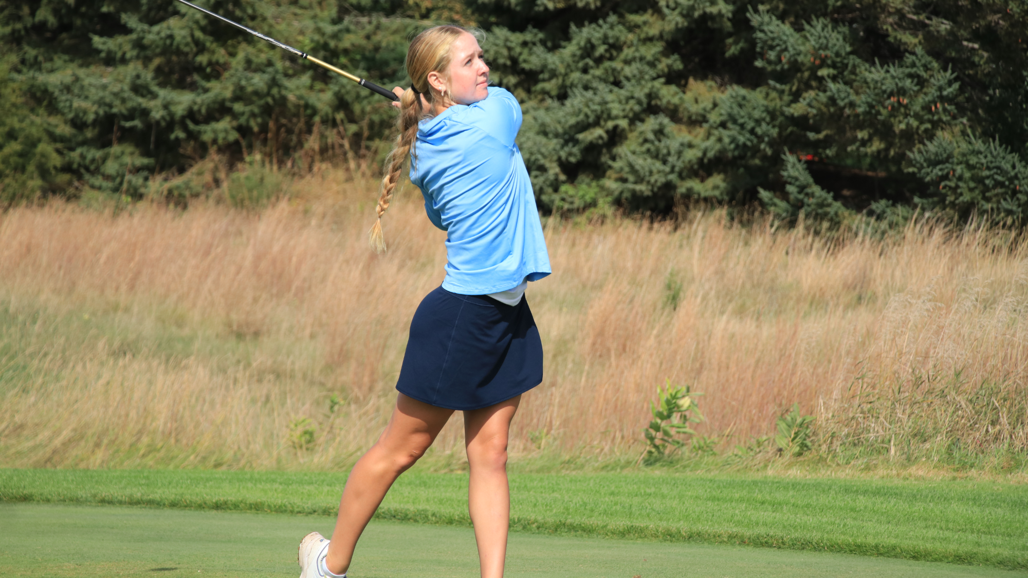 Kathryn Ballard teeing off vs Fall Brawl (9/15)
