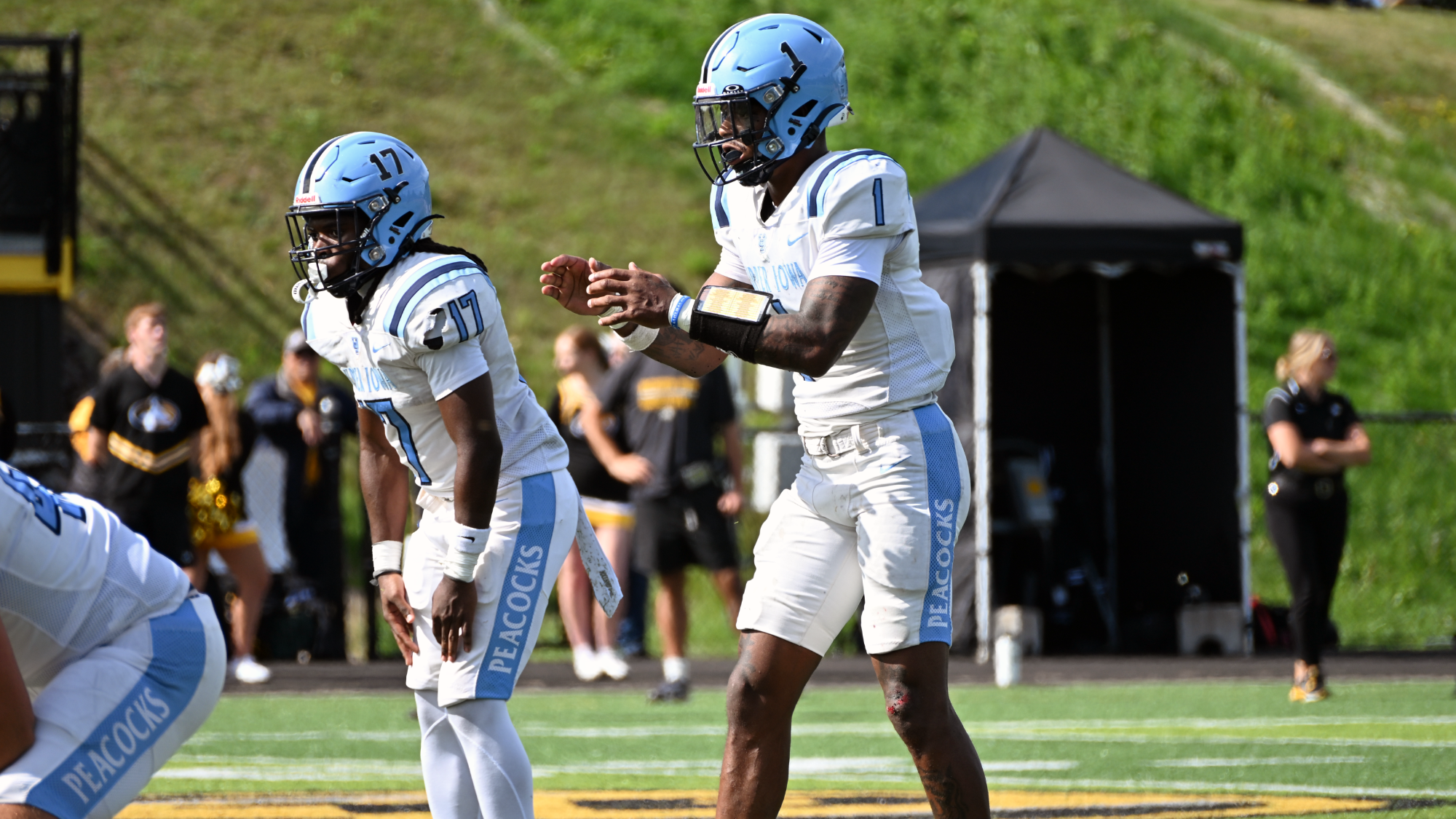 Zamar Wise and Ronald Wilson Jr. getting ready for the snap vs. Michigan Tech 2026