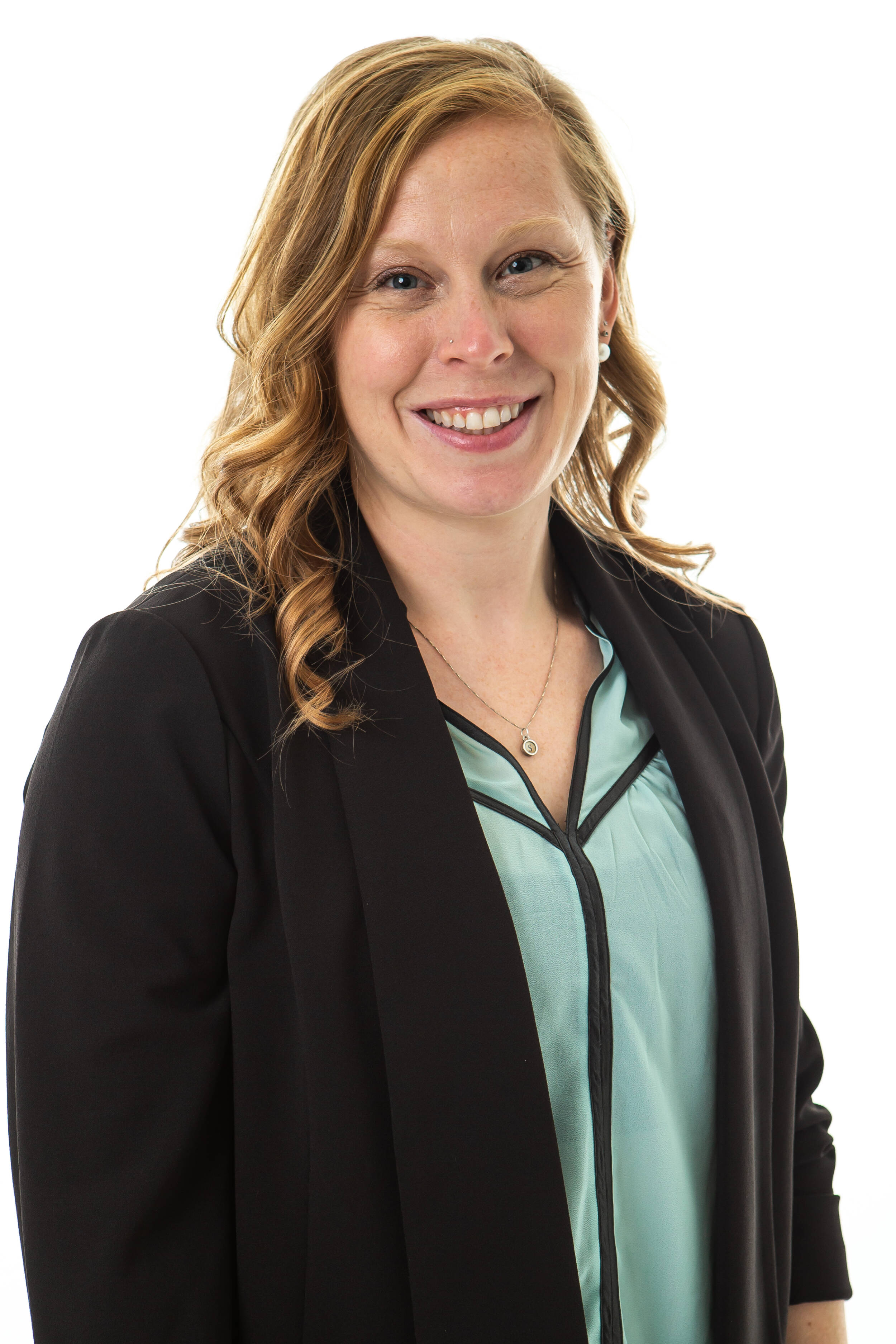 Sindra Schueler, MEd, ATC, LAT, Assistant Athletic Trainer (ROW