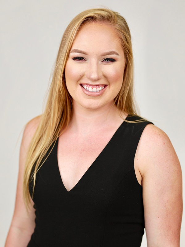 Amber Donnes Head Shot