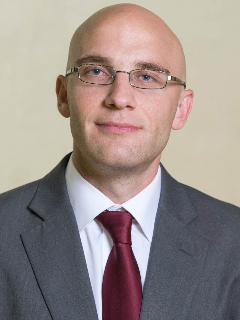 Alex Hausladen Head Shot