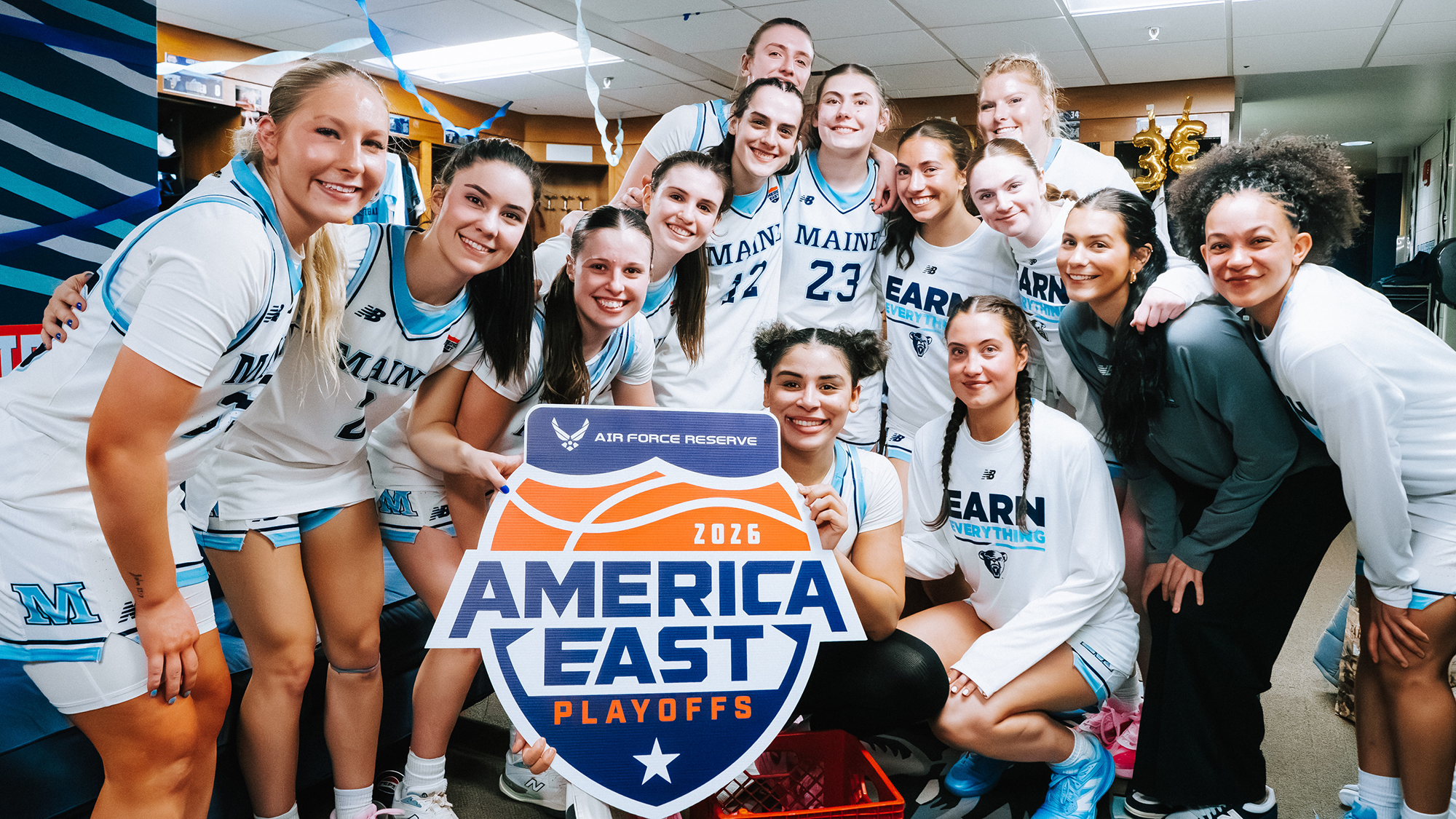 wbb-semifinal-team-photo