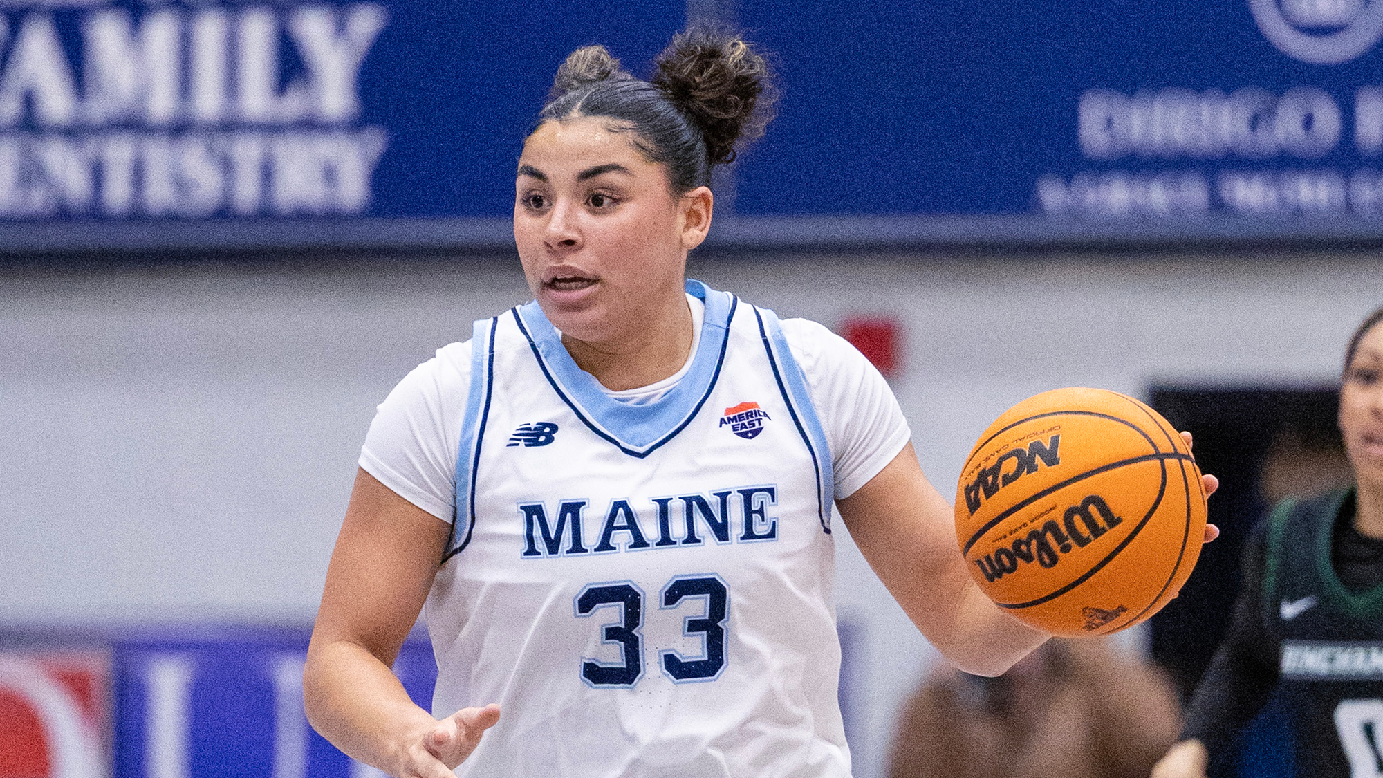 Adrianna Smith dribbles the ball in the semifinal game