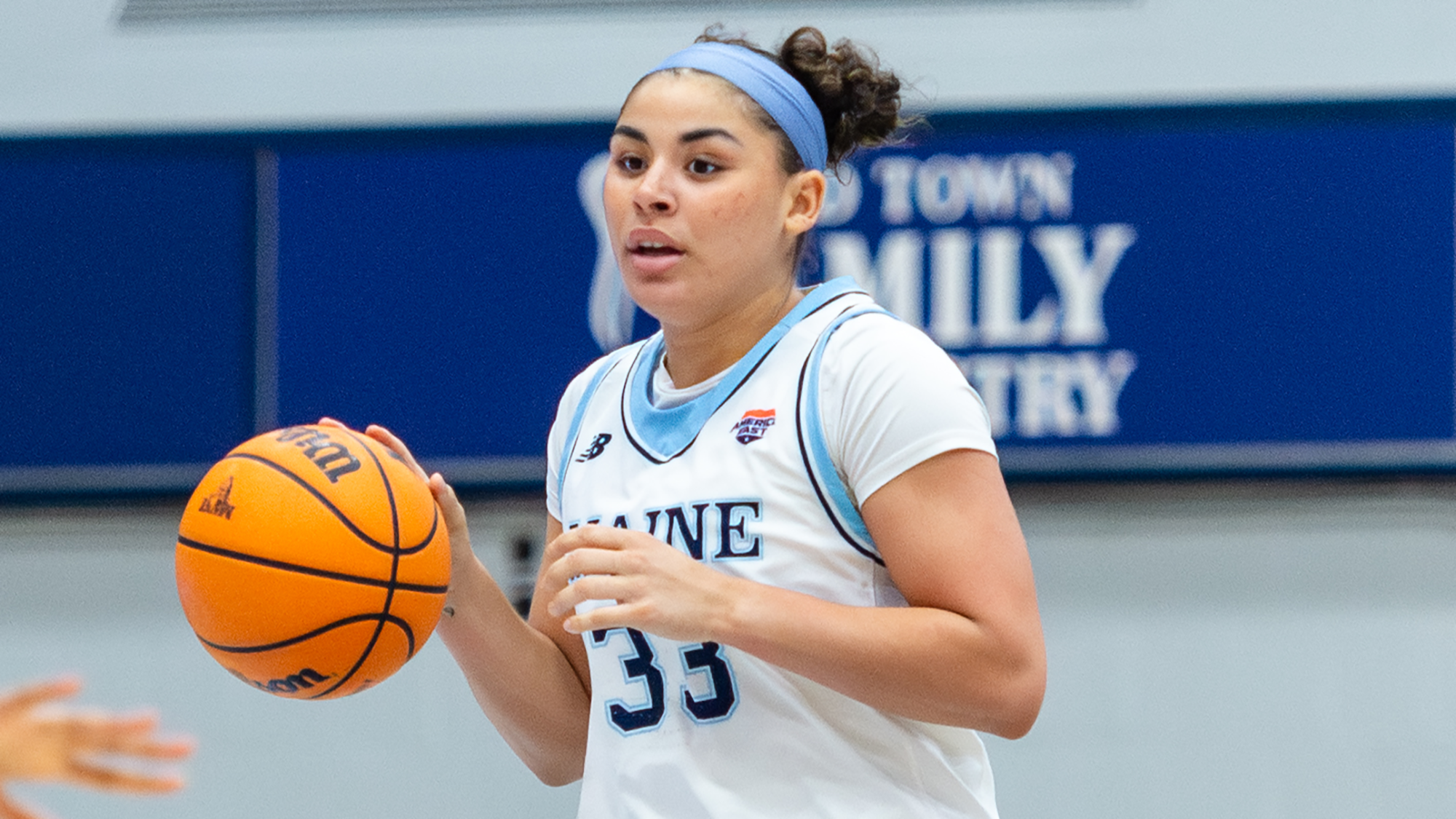 Adrianna Smith dribbles the ball against Binghamton