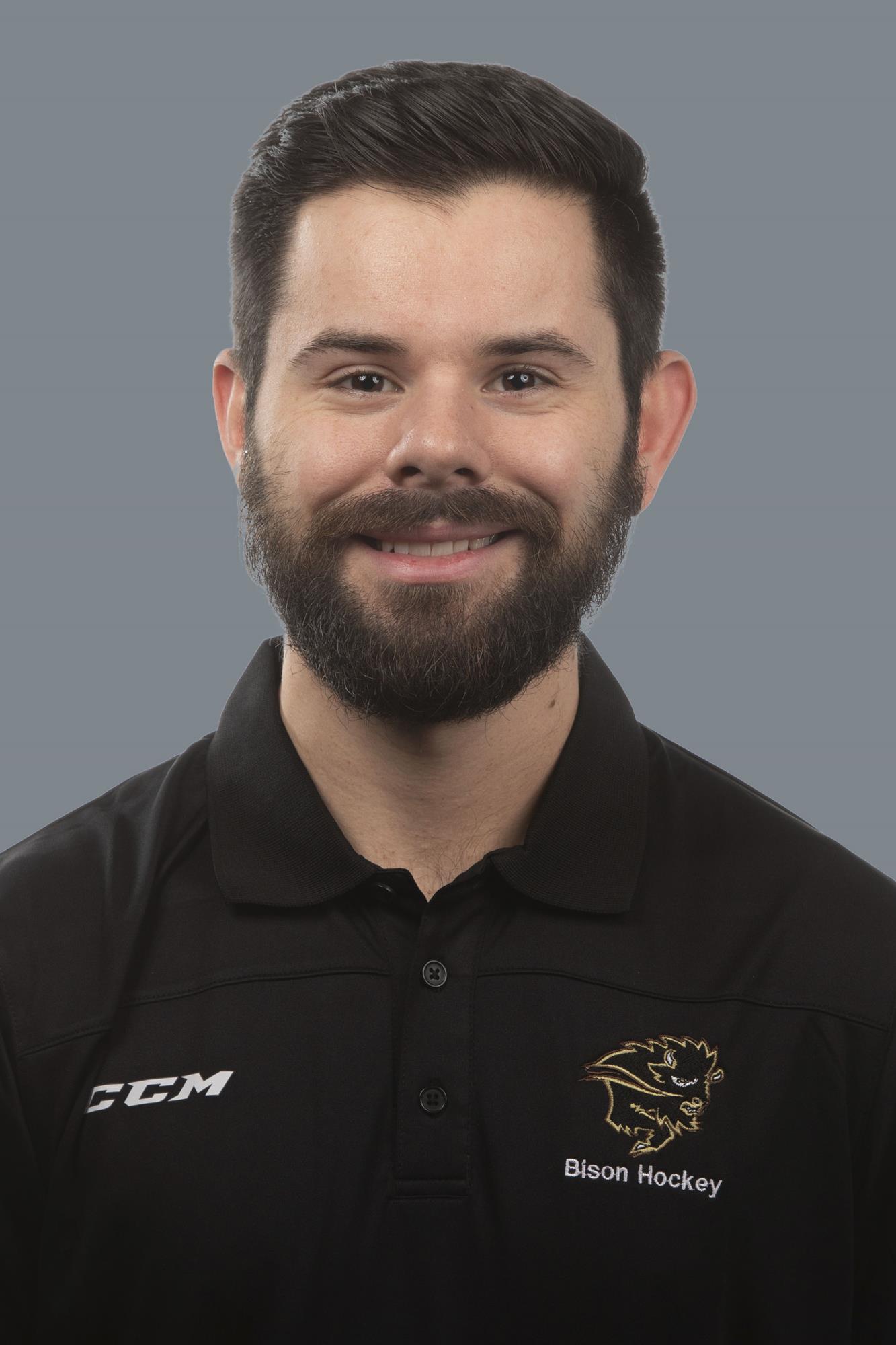 men's hockey headshot 2019-20 erikson solnes