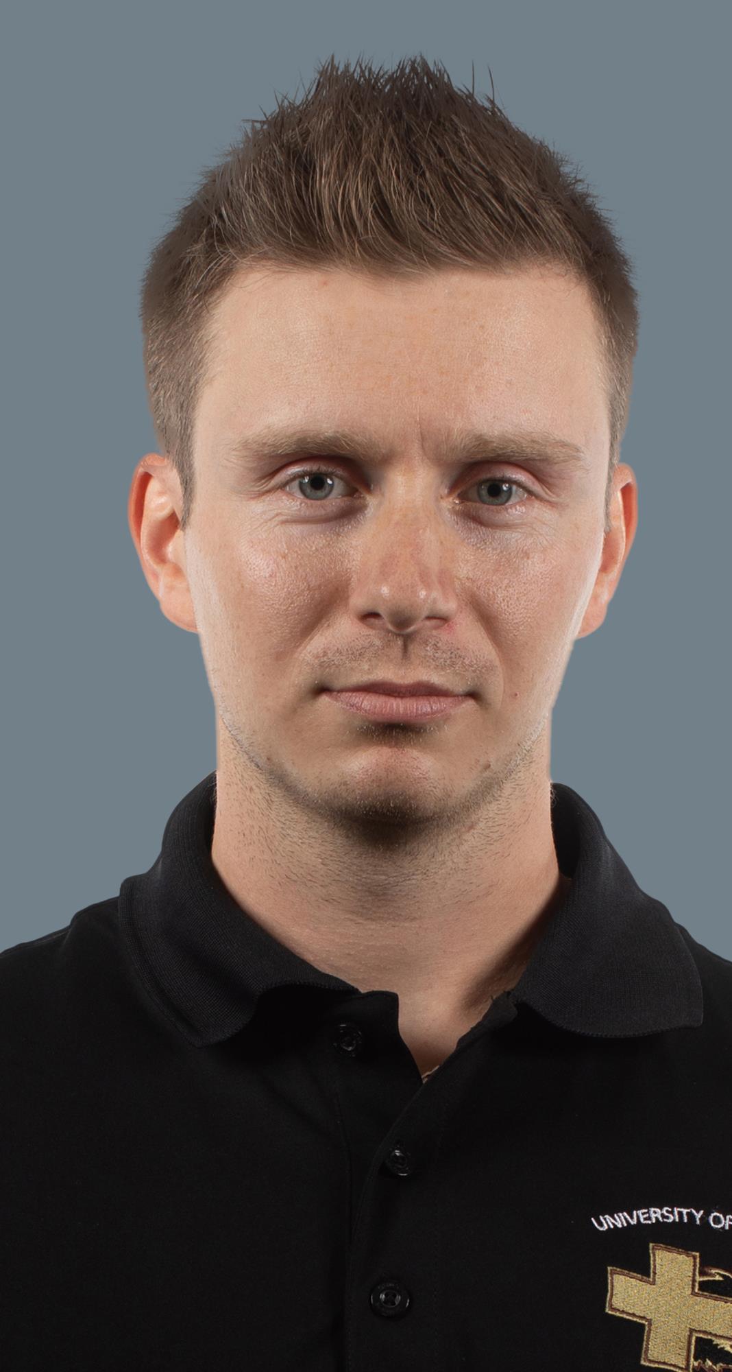AT tanner peters 2021 football headshot