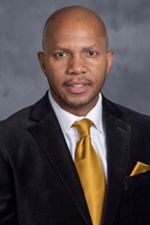 Dexter Holt