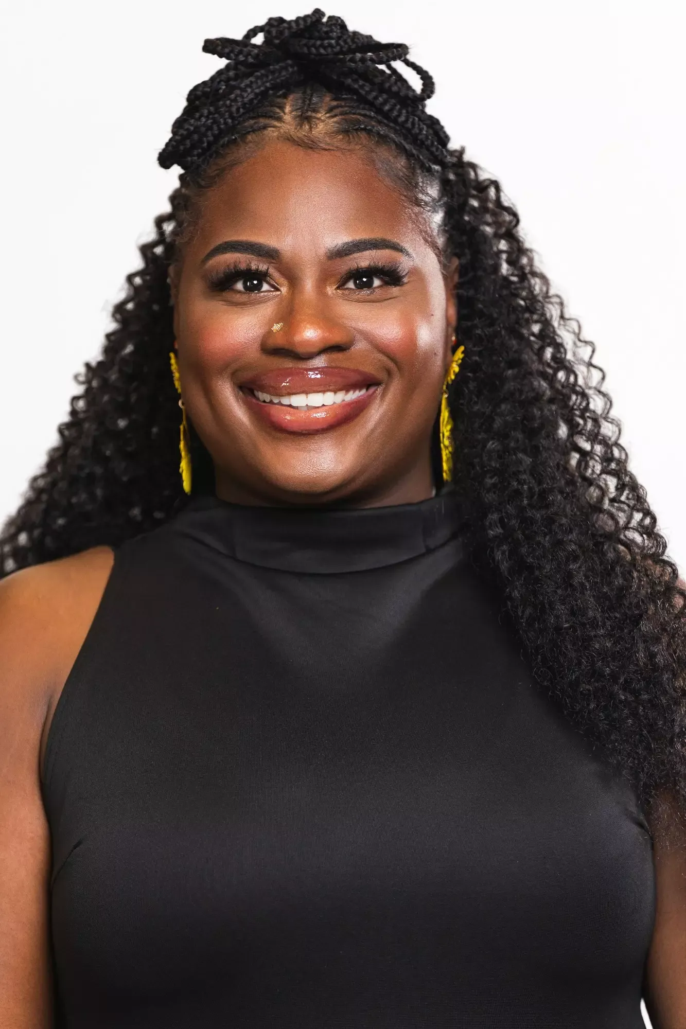 Tolu Omokore Headshot