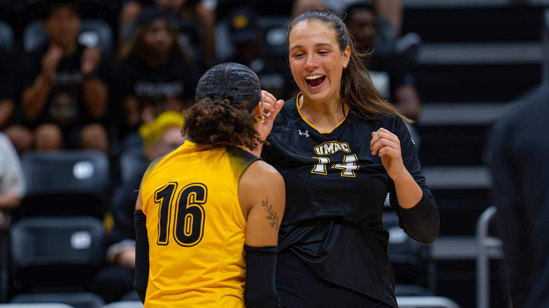 Cluadia Llamas Celebrates a point against Georgetown