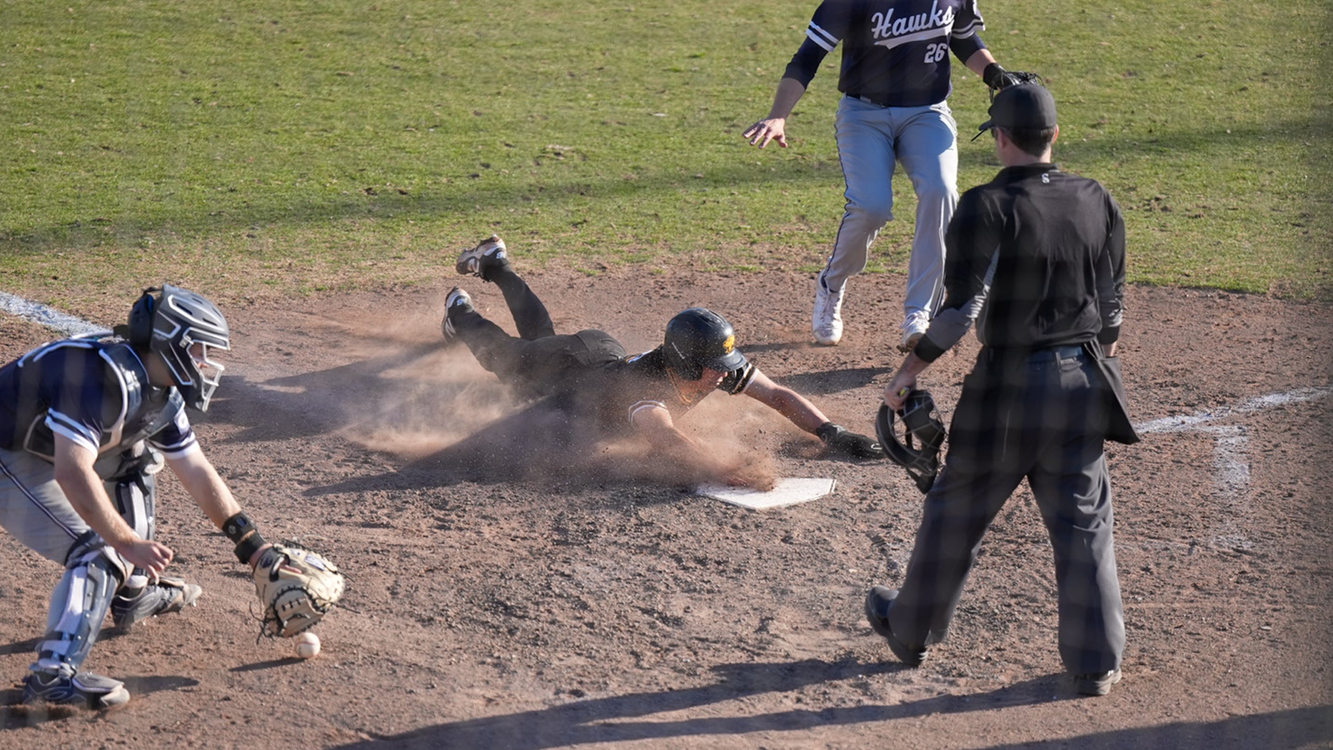Kyle Eddington Slides Home Safely to Win vs Monmouth