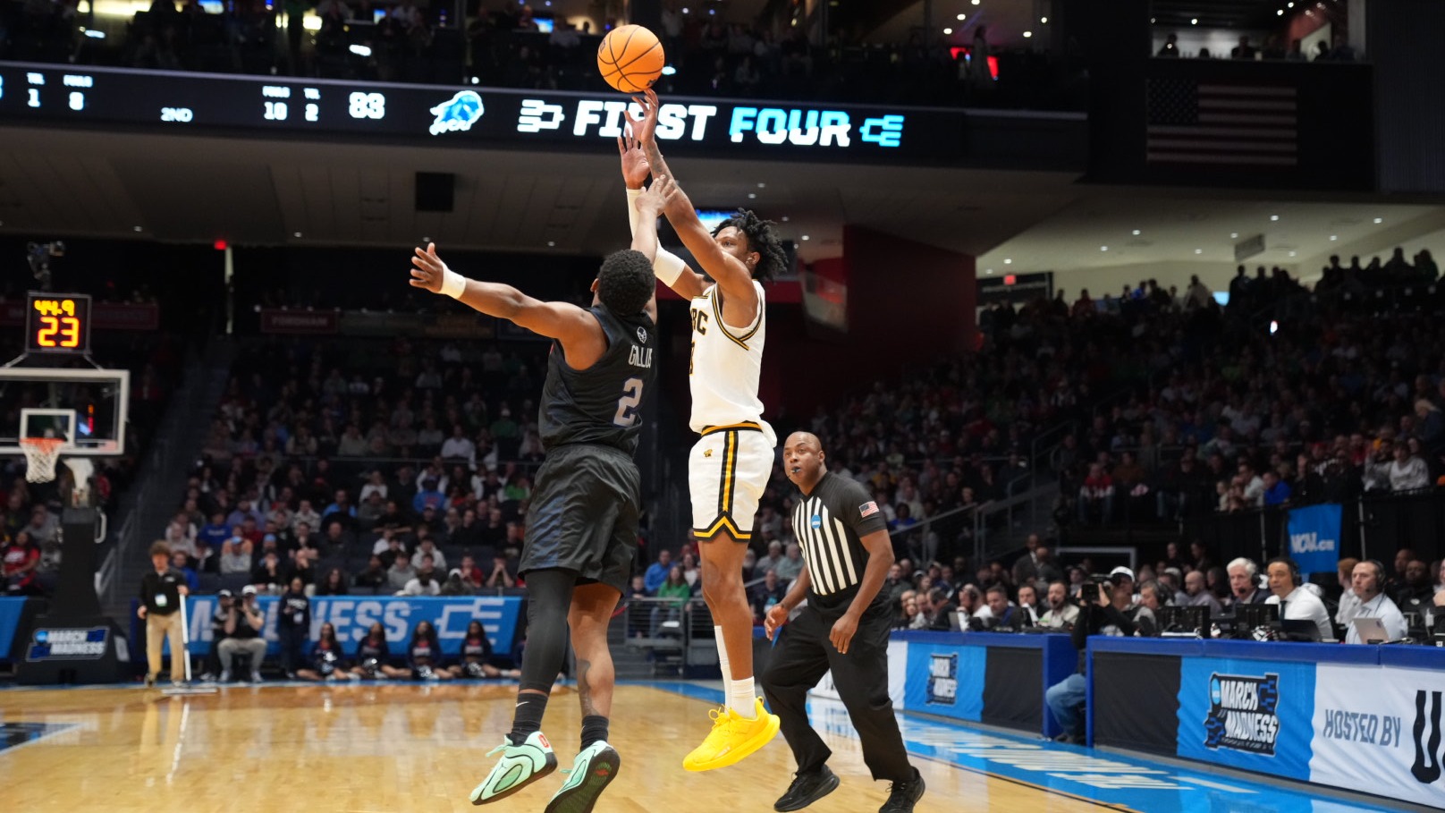 DJ Armstrong Triple in First Four