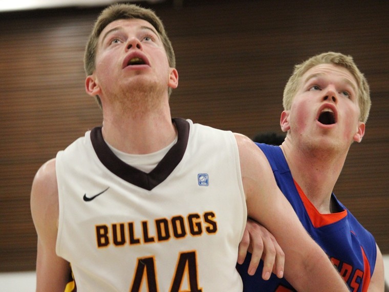 Brett Ervin Men's Basketball UMD Athletics