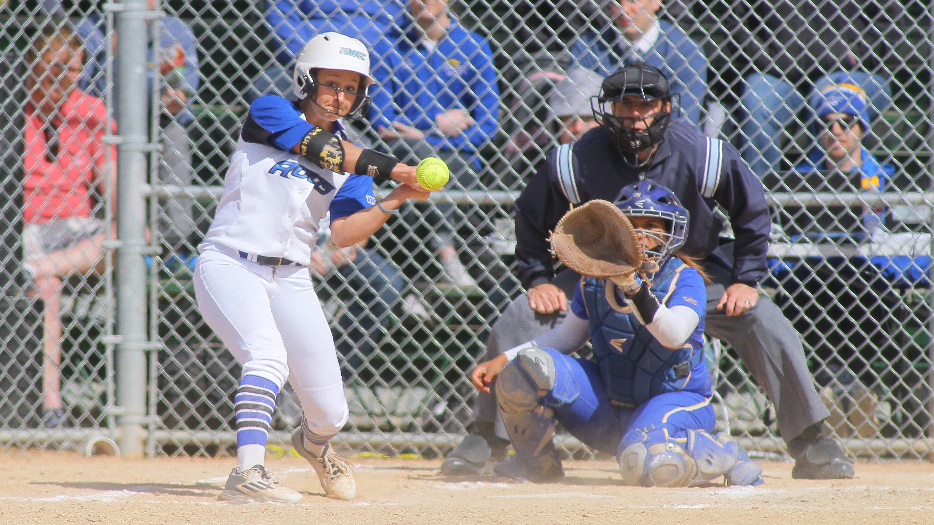 ?Roos Sweep Redhawks with 64 Victory on Saturday University of