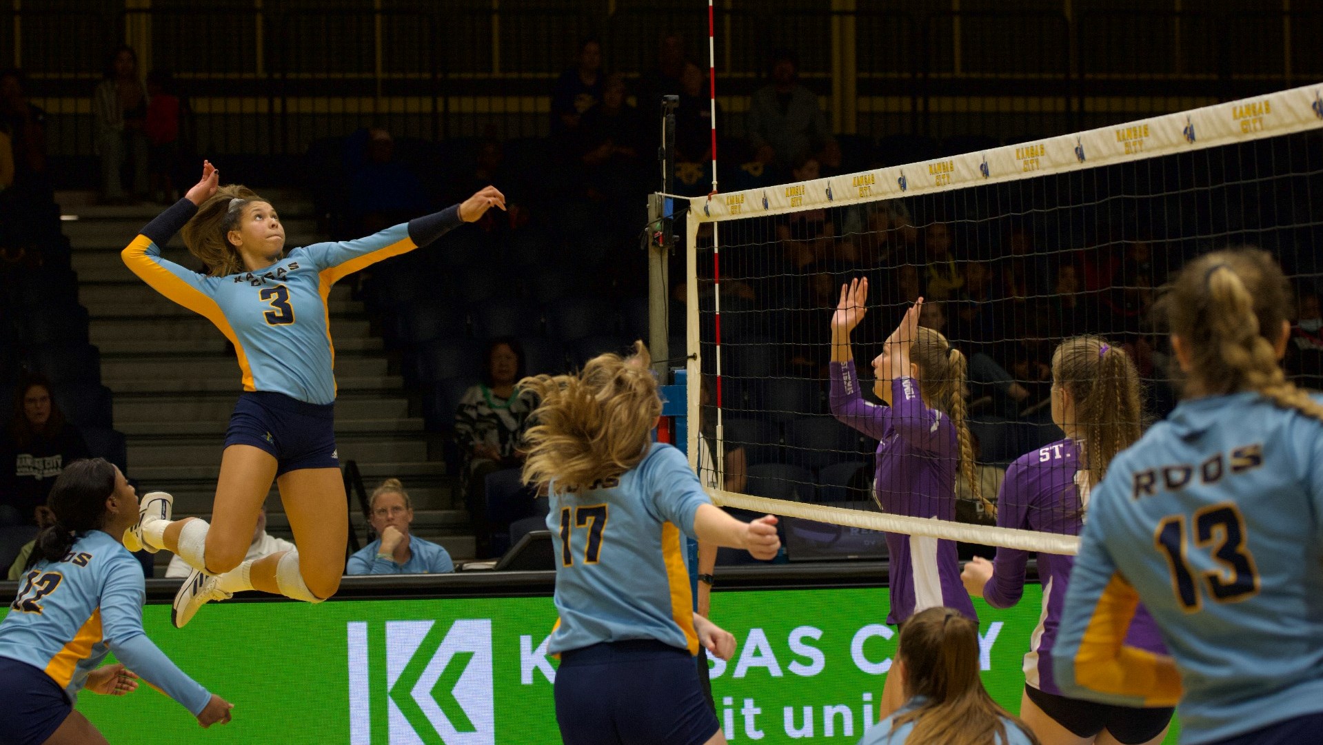 Odyssey Warren 2023 Volleyball University of MissouriKansas City