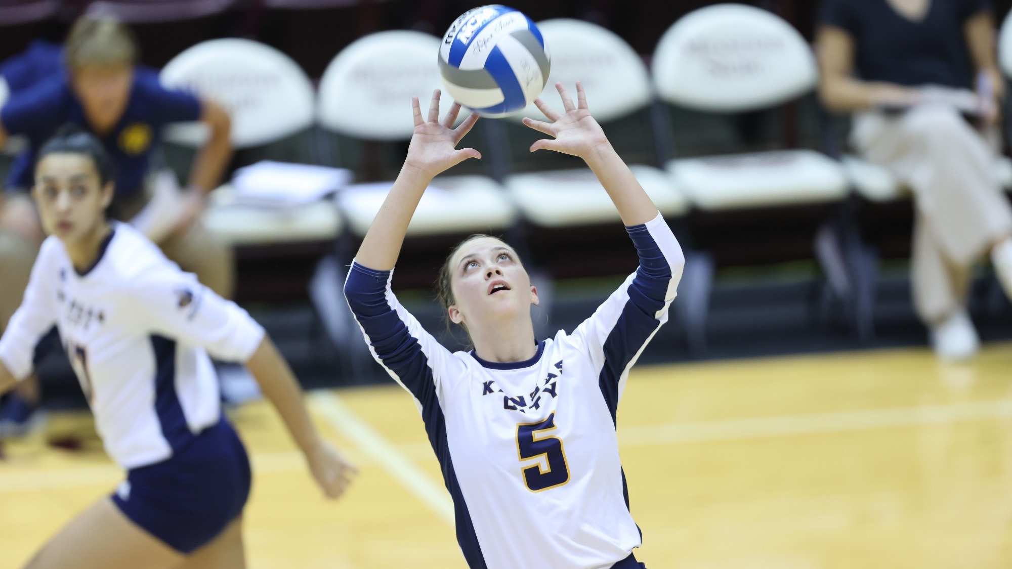 volleyball-stays-perfect-in-convincing-win-over-ut-martin-university