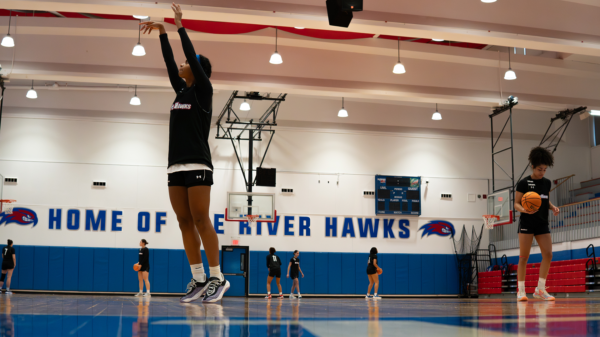 Womens Basketball practice before Bryant 