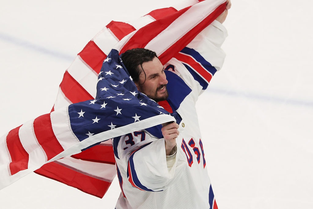 Hellebuyck Olympic American Flag Photo