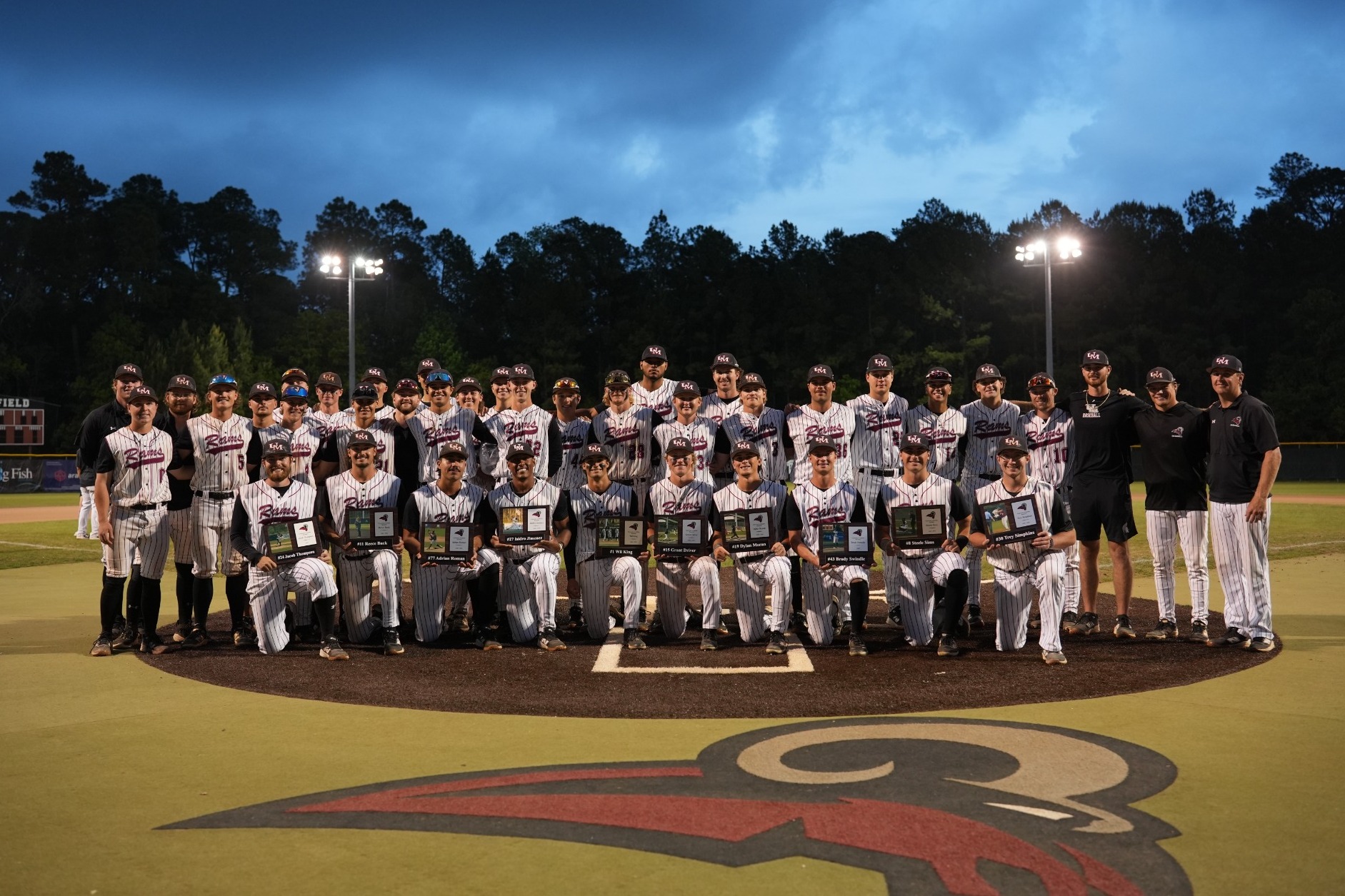 Mobile BSB 2026 Senior Day Team Photo
