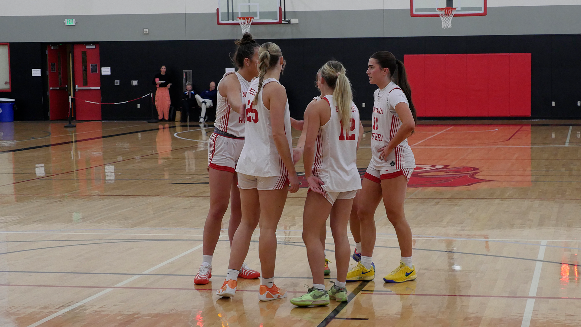 UMW Team huddle vs ESC 2026