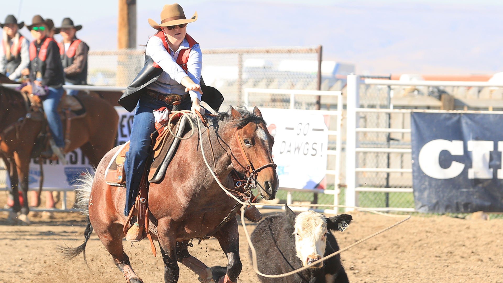 Tynell McInenly home rodeo breakaway