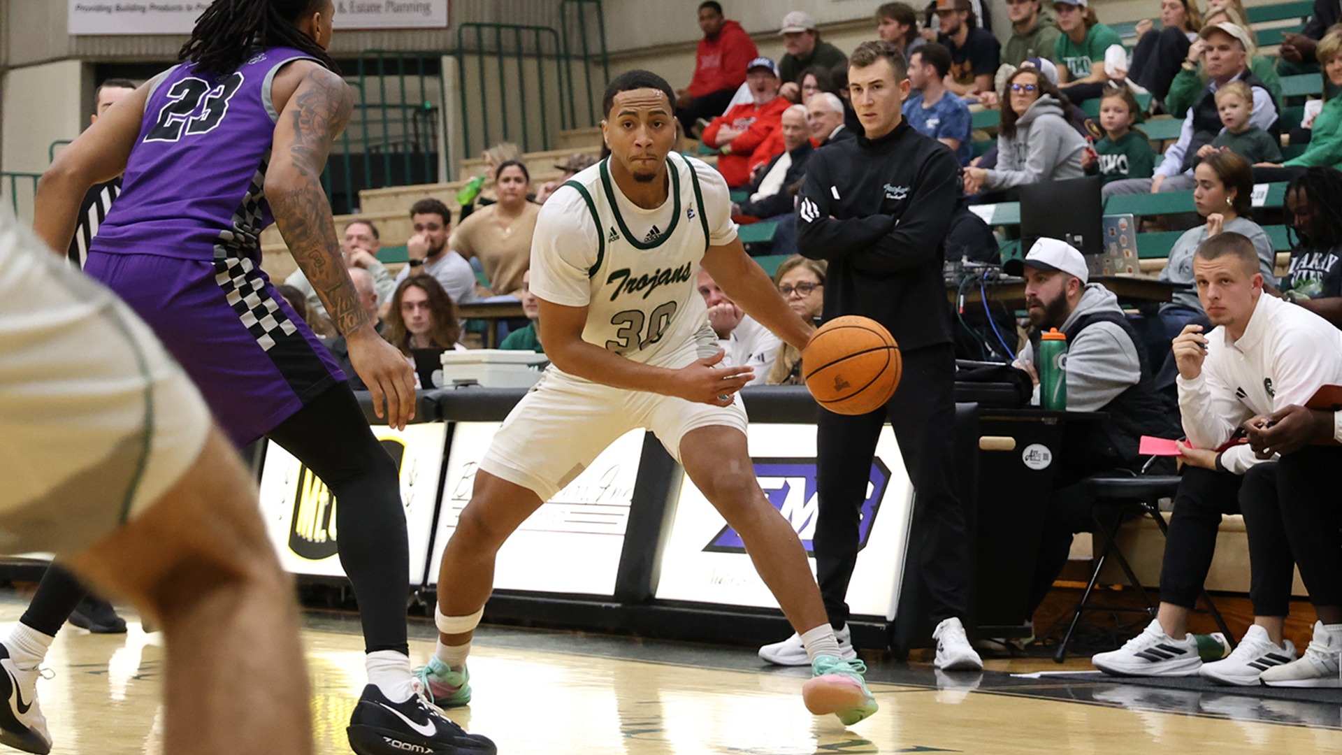 christopher brown mbb