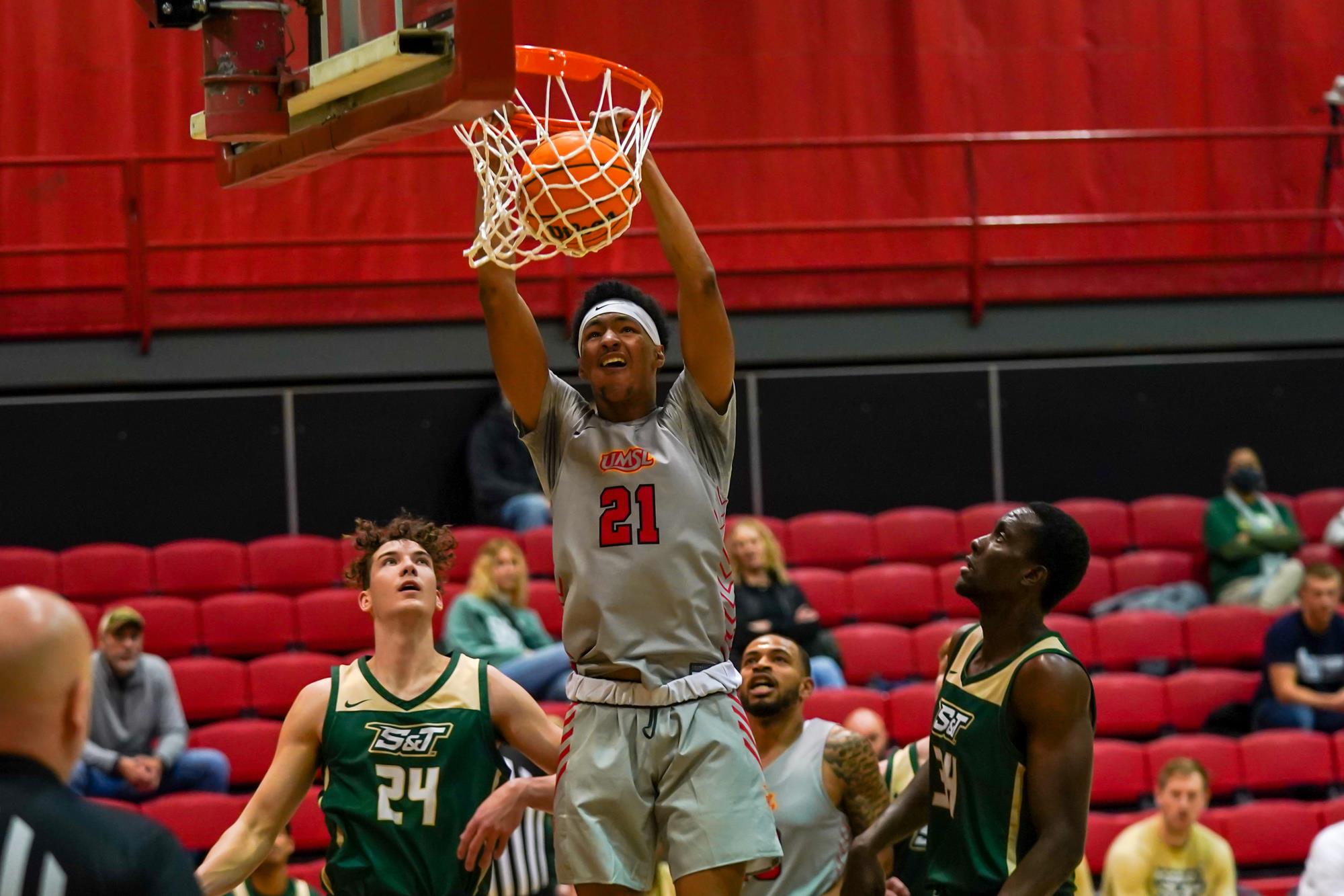 Marty Jackson - Men's Basketball - University of Missouri - St. Louis