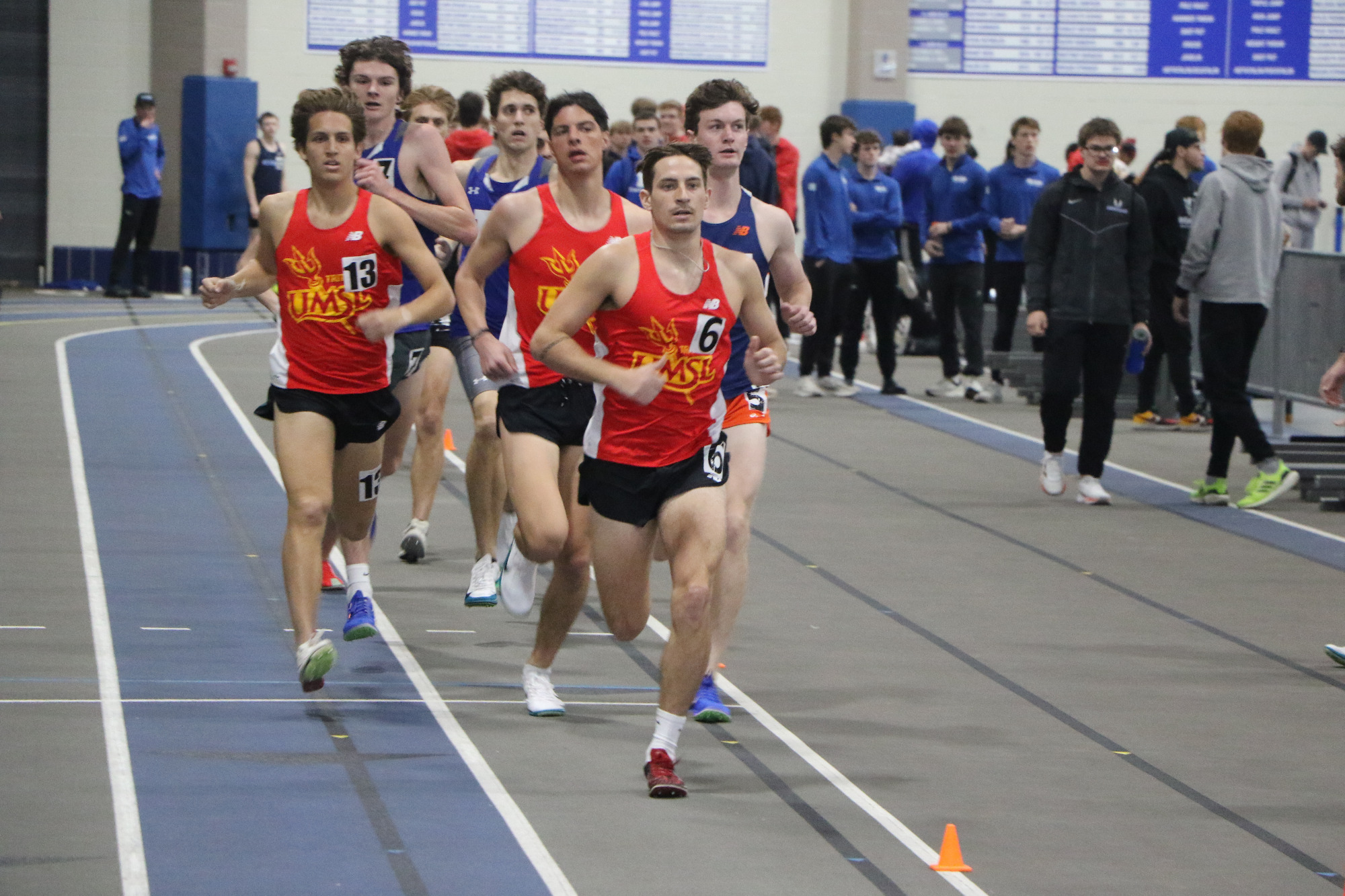 Will Kaempfe running the mile