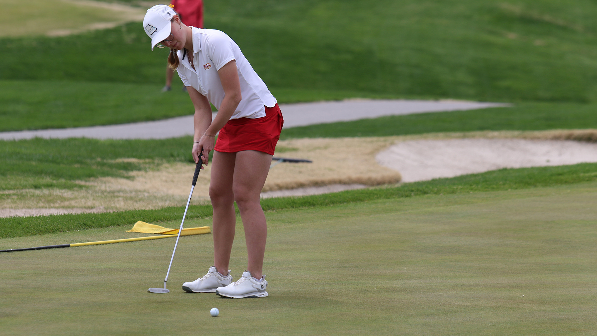 Emmy Wahl on the putting green