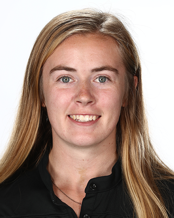 Lauren Mazich Headshot