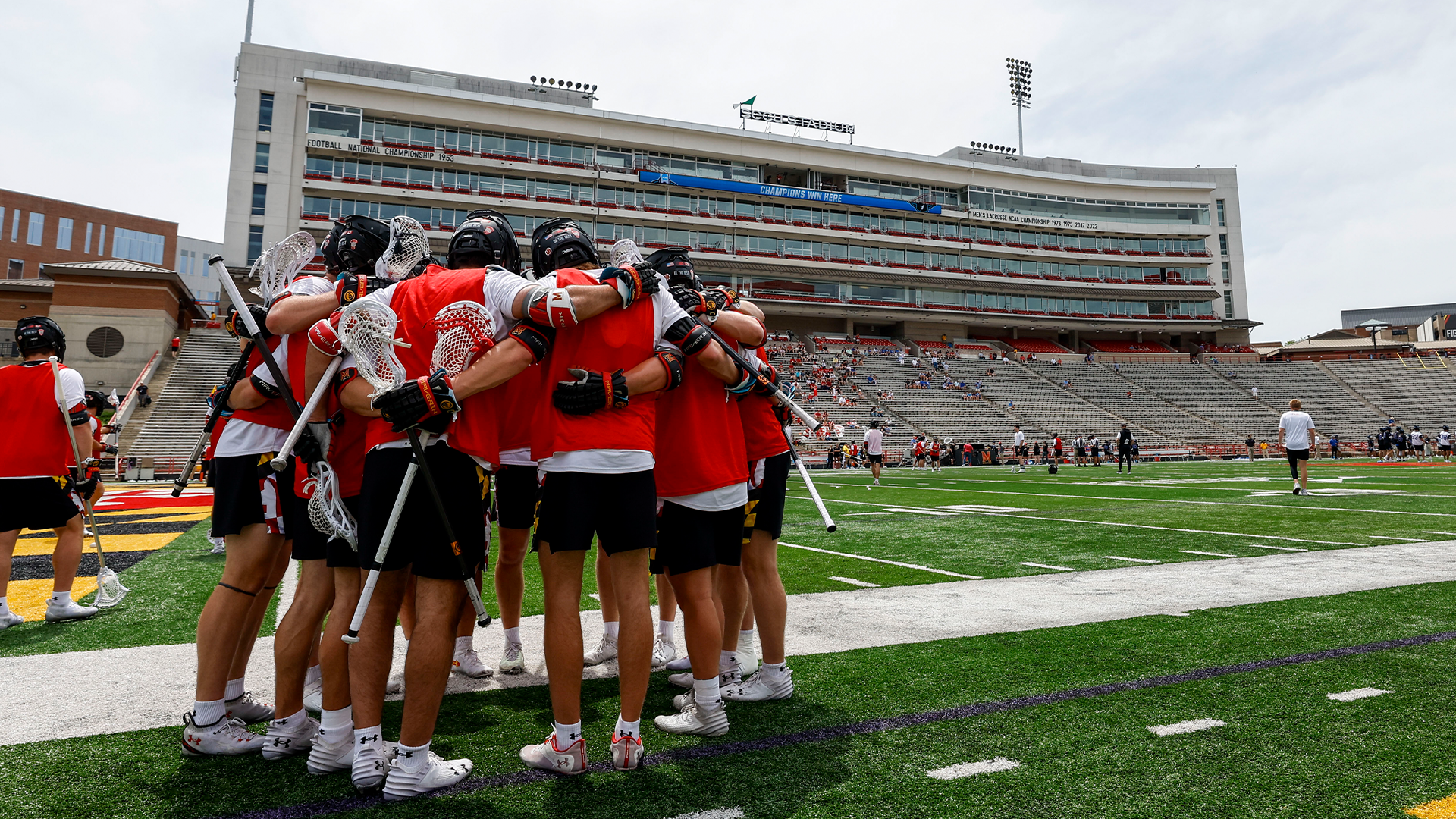 Men's lacrosse huddle