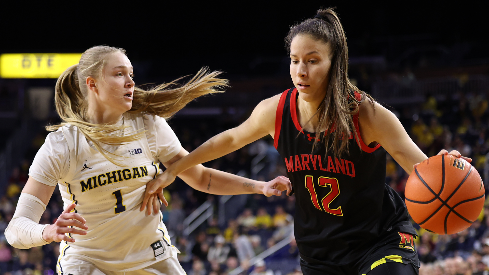 Yarden Garzon Battles Against Michigan