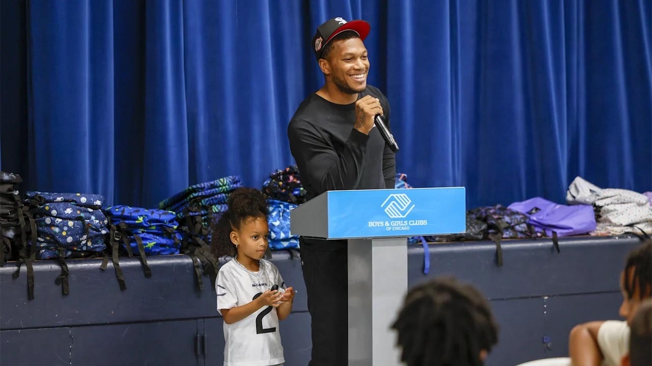 DJ Moore 2025 Walter Payton Man of the Year Nominee