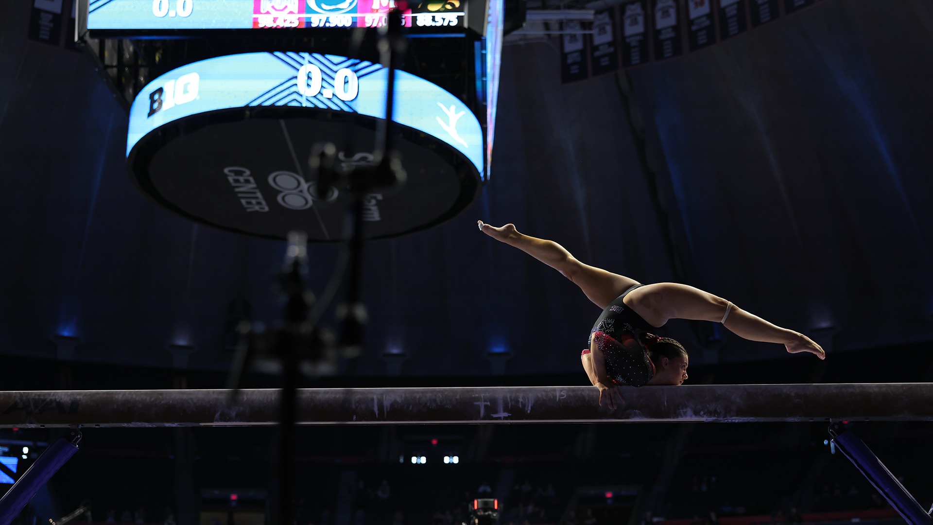 Maddie Komoroski on Competing on Beam at Big Ten Championships 